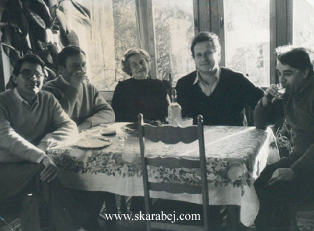 Skarabej - at the table