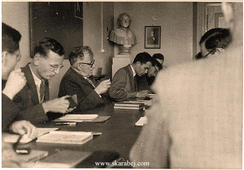 Skarabej - at the table