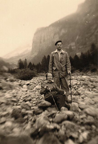 Skarabej - two of us